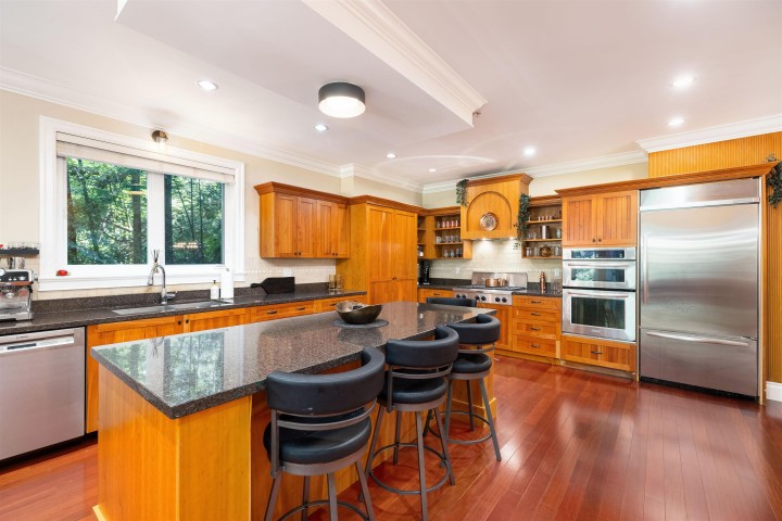 Photo 11 at 5671 Westport Road, Eagle Harbour, West Vancouver