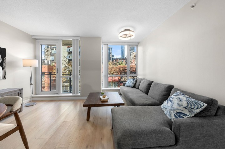 Photo 2 at 305 - 1082 Seymour Street, Downtown VW, Vancouver West