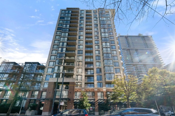 Photo 30 at 305 - 1082 Seymour Street, Downtown VW, Vancouver West