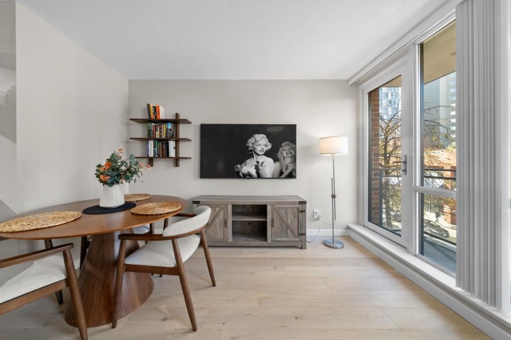 Photo 4 at 305 - 1082 Seymour Street, Downtown VW, Vancouver West