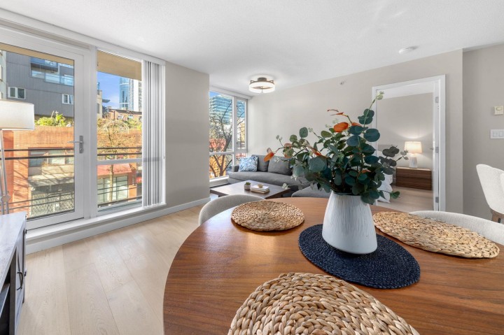 Photo 8 at 305 - 1082 Seymour Street, Downtown VW, Vancouver West