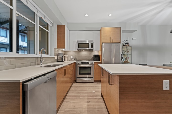 Photo 7 at 207 - 2135 Heritage Park Lane, Seymour NV, North Vancouver