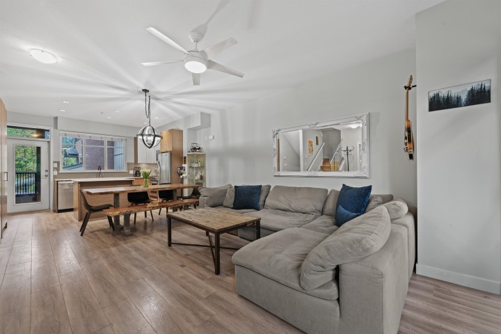 Photo 3 at 207 - 2135 Heritage Park Lane, Seymour NV, North Vancouver