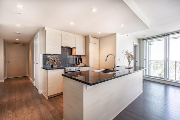 Photo 6 at 2706 - 488 Sw Marine Drive, Marpole, Vancouver West