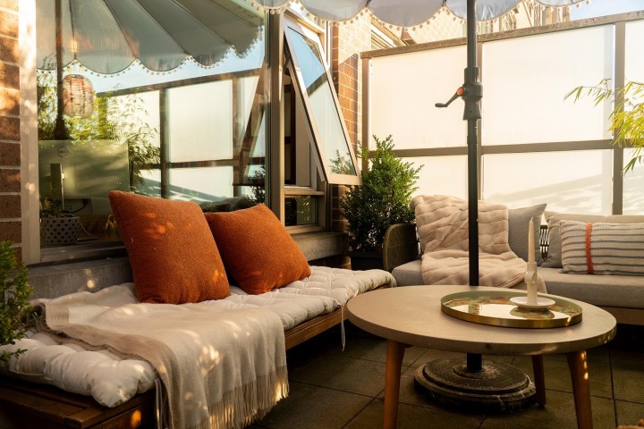 Photo 4 at 402 - 445 W 2nd Avenue, False Creek, Vancouver West