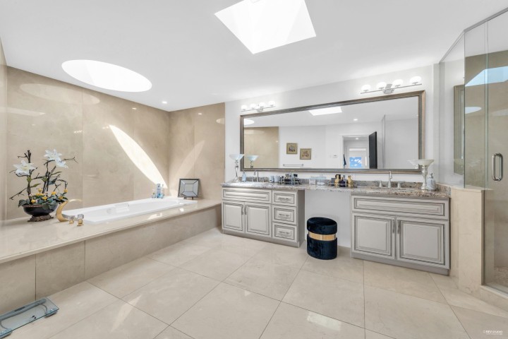 Photo 28 at 1439 Chippendale Road, Chartwell, West Vancouver