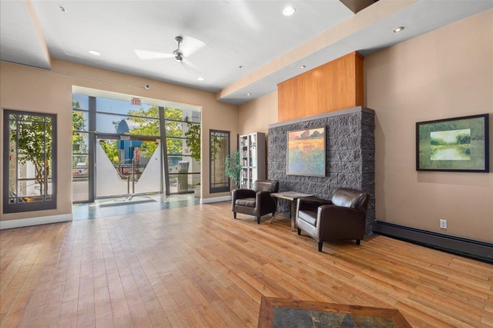 Photo 3 at 307 - 3061 E Kent Avenue North, South Marine, Vancouver East