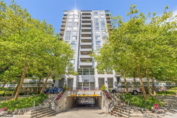 Photo 1 at 307 - 3061 E Kent Avenue North, South Marine, Vancouver East