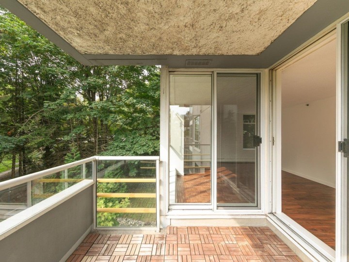 Photo 19 at 307 - 3061 E Kent Avenue North, South Marine, Vancouver East