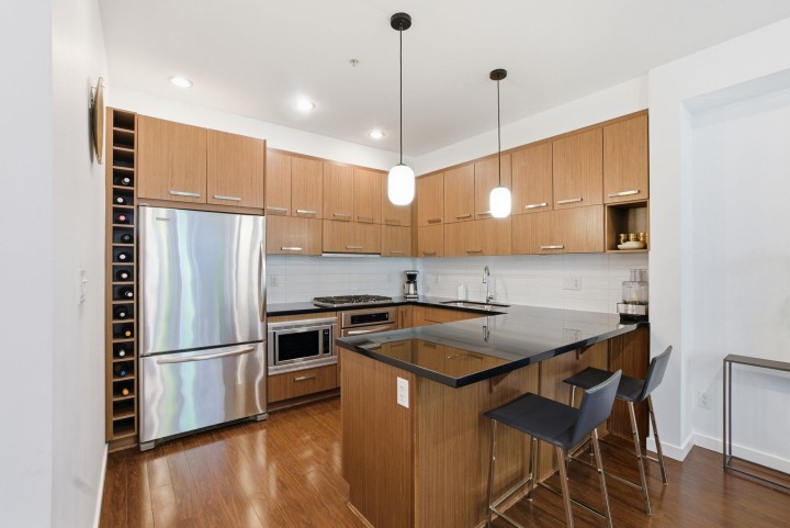 Photo 6 at 2761 Guelph Street, Mount Pleasant VE, Vancouver East