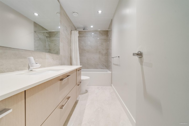 Photo 14 at 5336 University Boulevard, University VW, Vancouver West