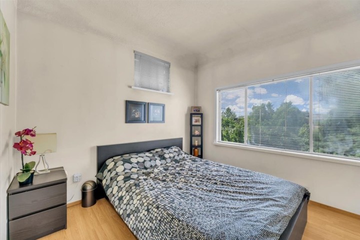 Photo 5 at 2168 Renfrew Street, Renfrew VE, Vancouver East