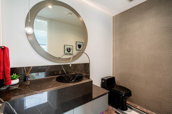 Photo 26 at 4399 Highland Boulevard, Forest Hills NV, North Vancouver