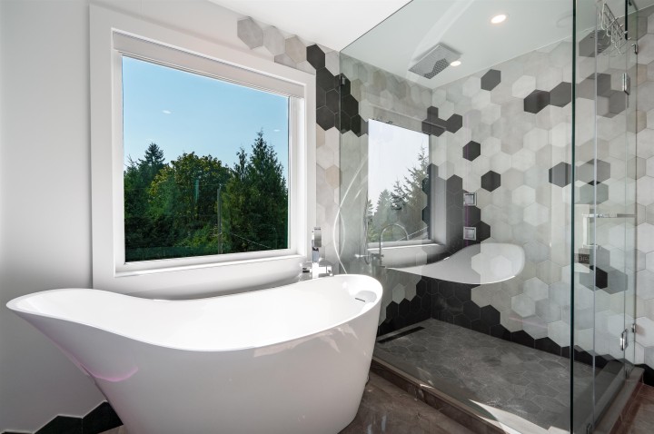 Photo 22 at 4399 Highland Boulevard, Forest Hills NV, North Vancouver