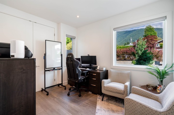 Photo 19 at 4399 Highland Boulevard, Forest Hills NV, North Vancouver