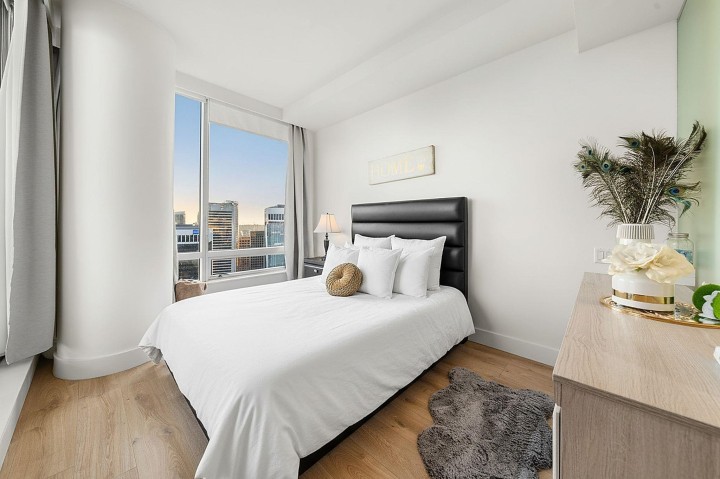 Photo 13 at 4006 - 1077 W Cordova Street, Coal Harbour, Vancouver West