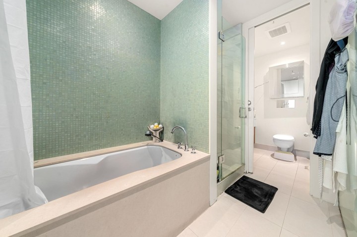 Photo 15 at 4006 - 1077 W Cordova Street, Coal Harbour, Vancouver West