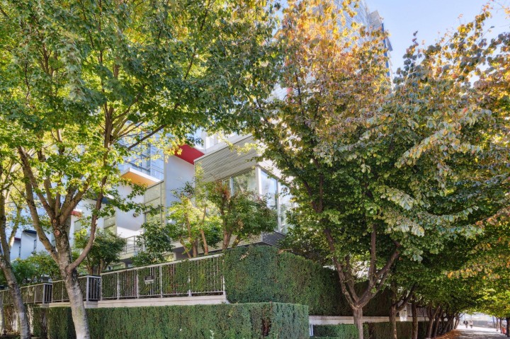 Photo 4 at 698 Citadel Parade, Downtown VW, Vancouver West