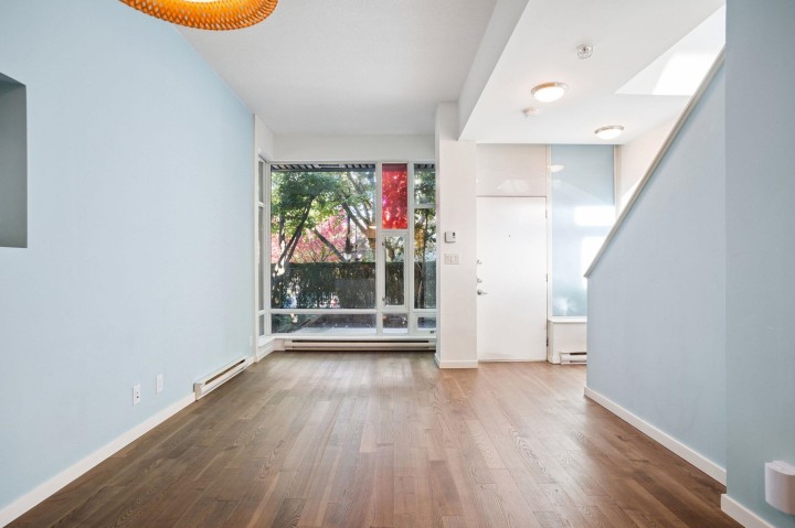 Photo 8 at 698 Citadel Parade, Downtown VW, Vancouver West