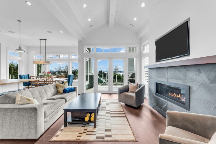 Photo 9 at 2478 Ottawa Avenue, Dundarave, West Vancouver