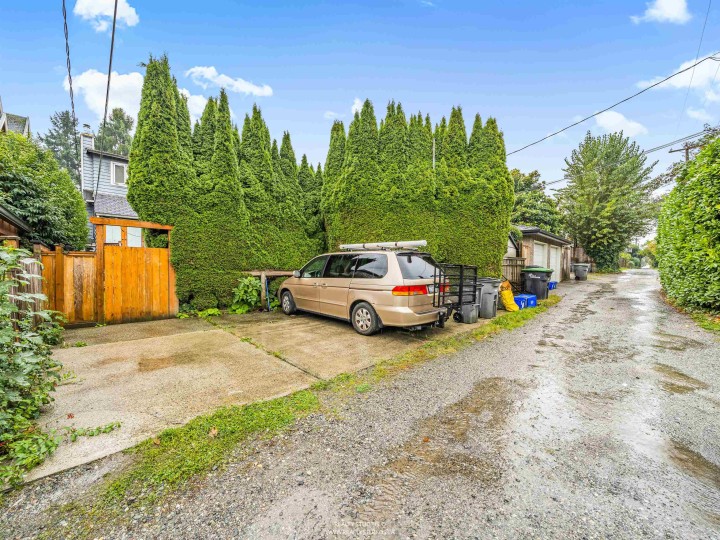 Photo 6 at 3025 W 2nd Avenue, Kitsilano, Vancouver West