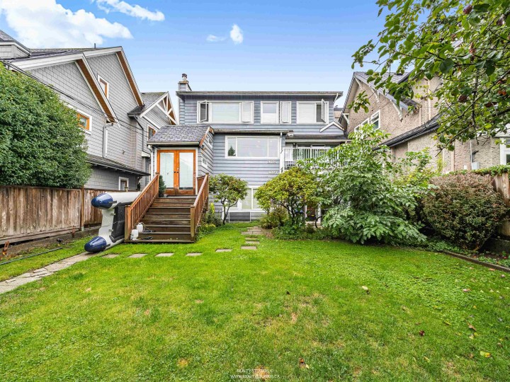 Photo 5 at 3025 W 2nd Avenue, Kitsilano, Vancouver West