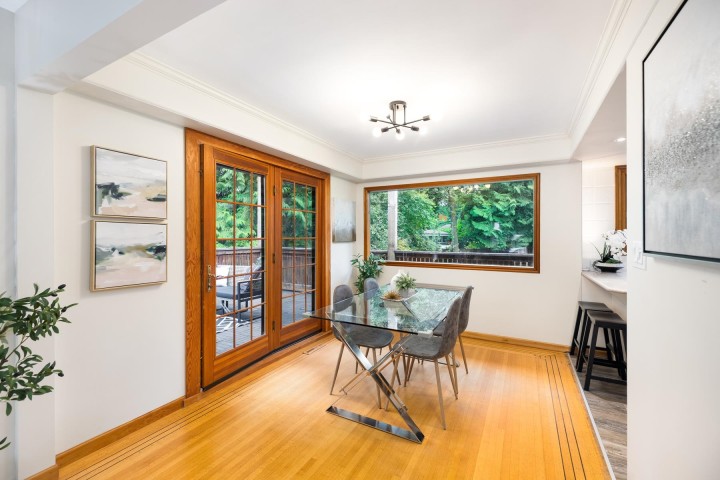 Photo 7 at 1561 Merlynn Crescent, Westlynn, North Vancouver