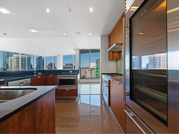 Photo 8 at 2803 - 1077 W Cordova Street, Coal Harbour, Vancouver West