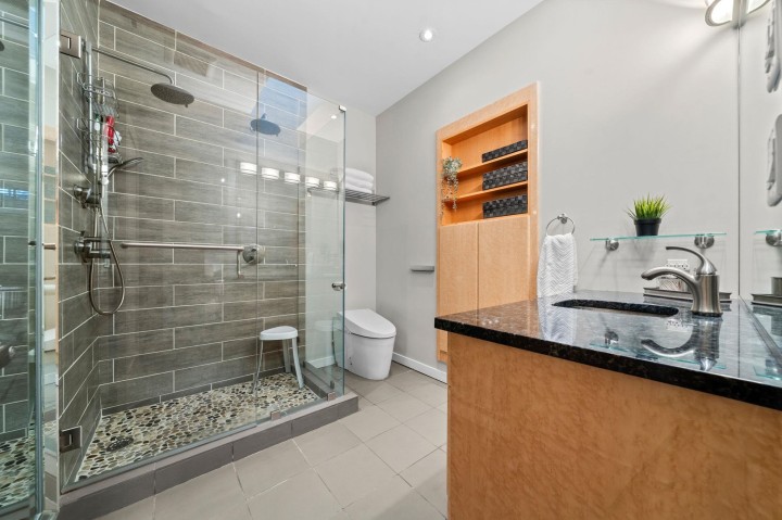 Photo 14 at 2140 Pemberton Avenue, Pemberton Heights, North Vancouver