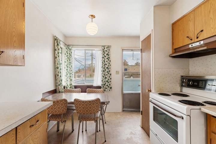 Photo 15 at 3129 E 23 Avenue, Renfrew Heights, Vancouver East