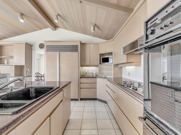 Photo 9 at 1331 Chartwell Drive, Chartwell, West Vancouver