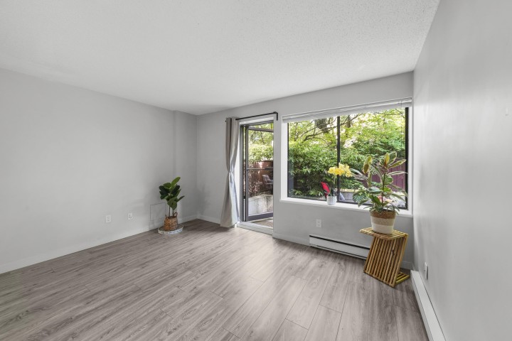 Photo 13 at 104 - 2920 Ash Street, Fairview VW, Vancouver West