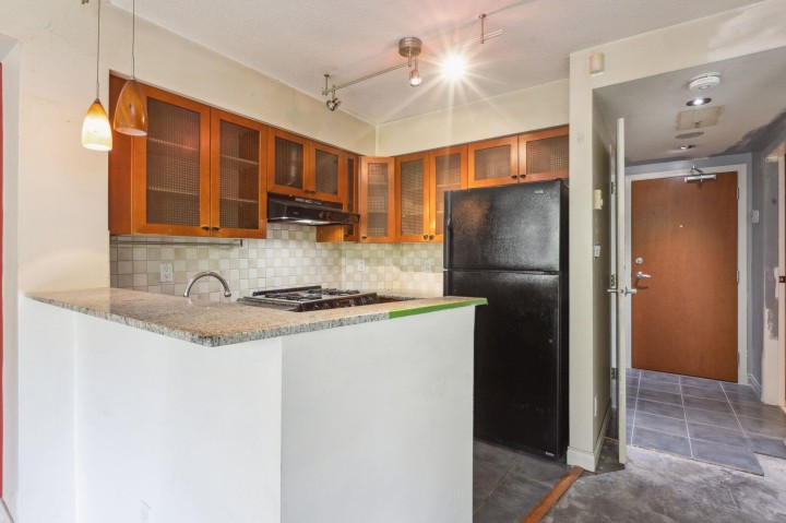 Photo 10 at 301 - 55 Alexander Street, Downtown VE, Vancouver East