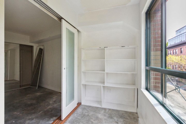 Photo 14 at 301 - 55 Alexander Street, Downtown VE, Vancouver East