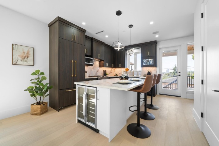 Photo 9 at 1 - 7361 Fraser Street, South Vancouver, Vancouver East