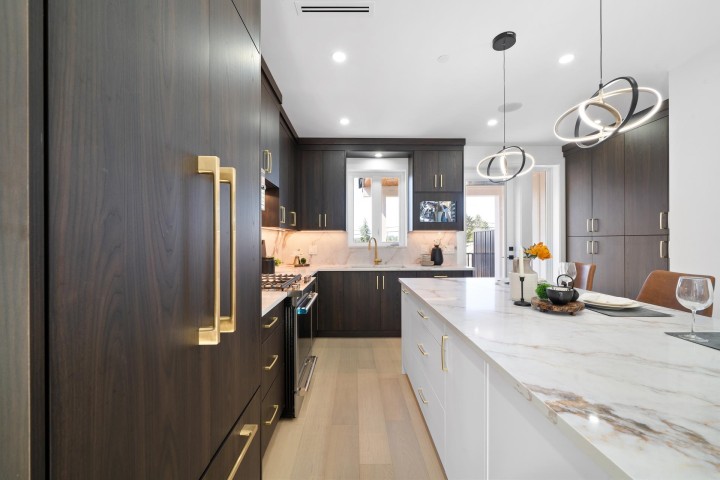 Photo 11 at 1 - 7361 Fraser Street, South Vancouver, Vancouver East