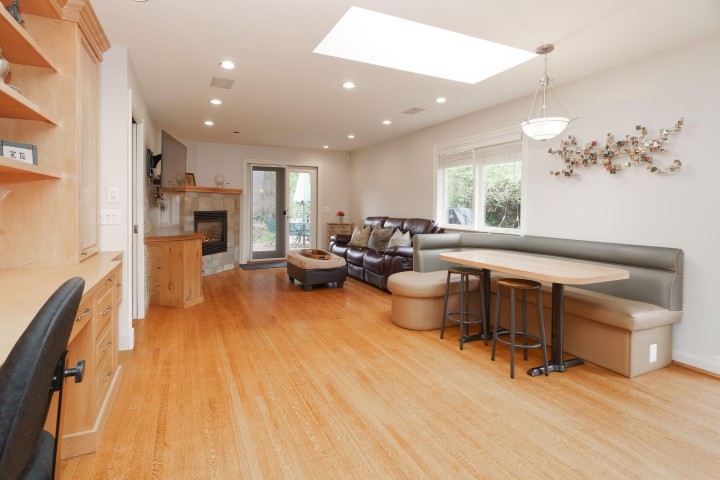 Photo 6 at 1170 Kendal Place, Edgemont, North Vancouver