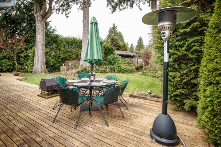 Photo 16 at 1170 Kendal Place, Edgemont, North Vancouver