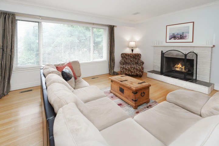 Photo 10 at 1170 Kendal Place, Edgemont, North Vancouver