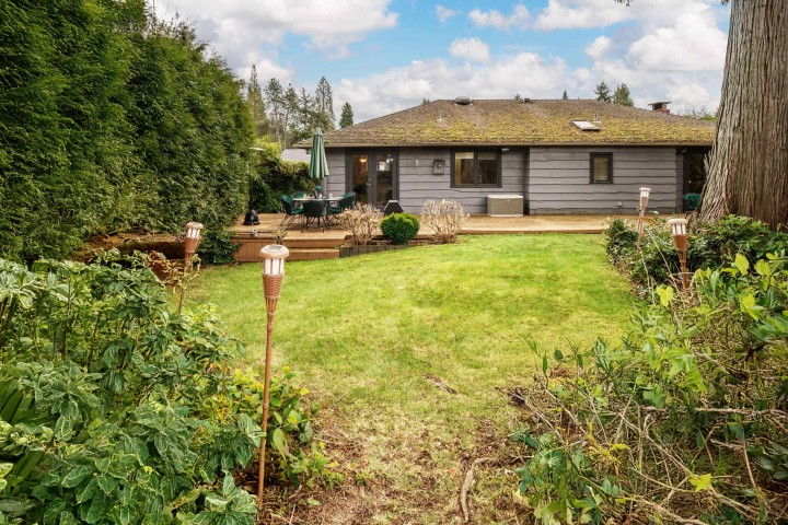 Photo 21 at 1170 Kendal Place, Edgemont, North Vancouver