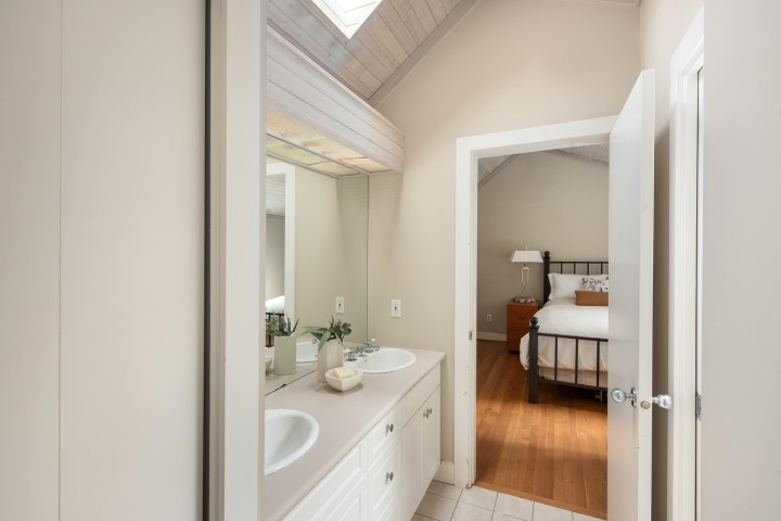 Photo 27 at 4708 Dogwood Lane, Olde Caulfeild, West Vancouver