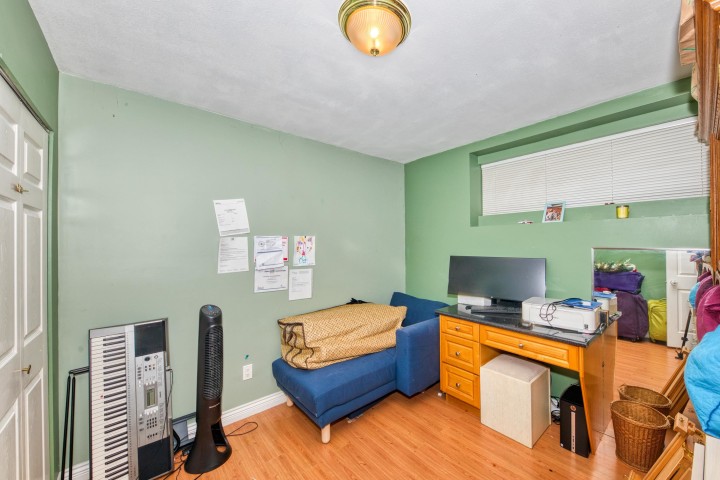 Photo 34 at 826 E 13th Street, Boulevard, North Vancouver