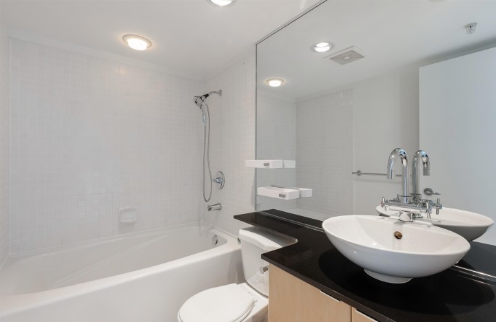 Photo 11 at 1801 - 989 Beatty Street, Yaletown, Vancouver West