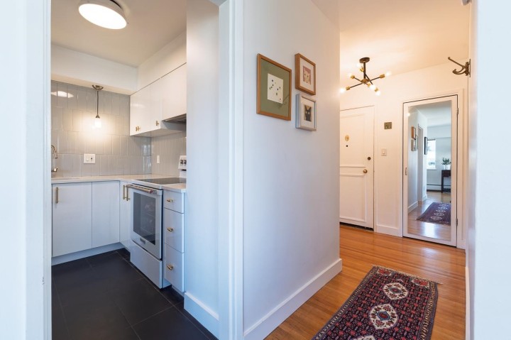 Photo 8 at 506 - 2409 W 43rd Avenue, Kerrisdale, Vancouver West