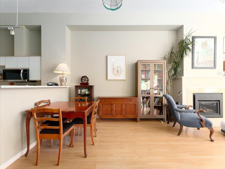 Photo 9 at 5 - 3588 Whitney Place, Champlain Heights, Vancouver East