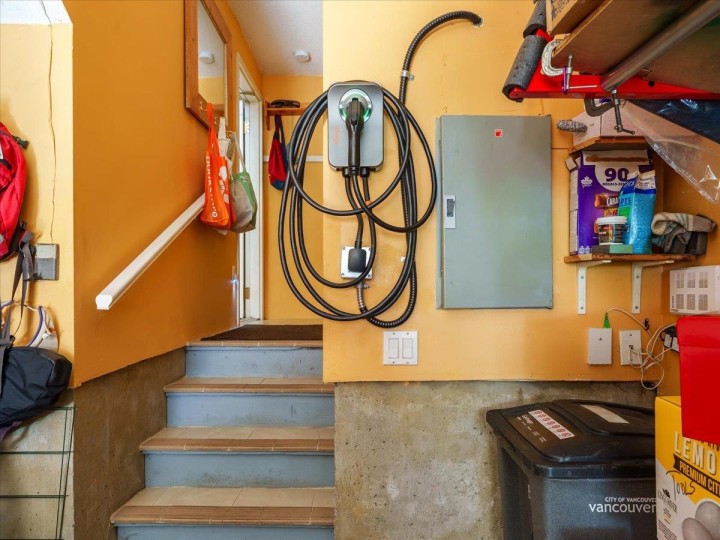 Photo 30 at 5 - 3588 Whitney Place, Champlain Heights, Vancouver East