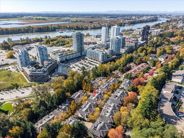 Photo 38 at 5 - 3588 Whitney Place, Champlain Heights, Vancouver East