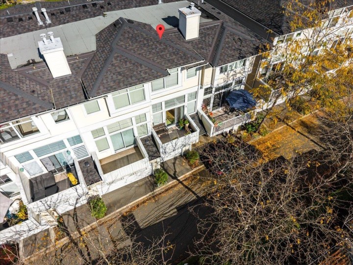 Photo 39 at 5 - 3588 Whitney Place, Champlain Heights, Vancouver East