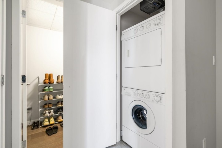 Photo 20 at 3107 - 833 Seymour Street, Downtown VW, Vancouver West