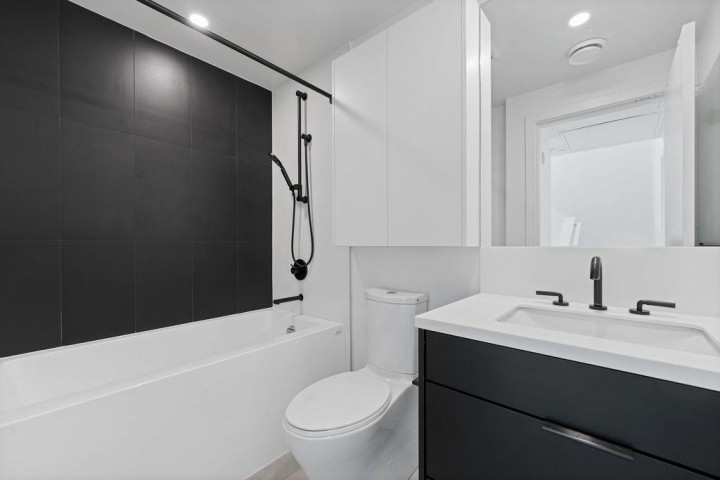 Photo 30 at 201 - 650 E 2nd Street, Lower Lonsdale, North Vancouver